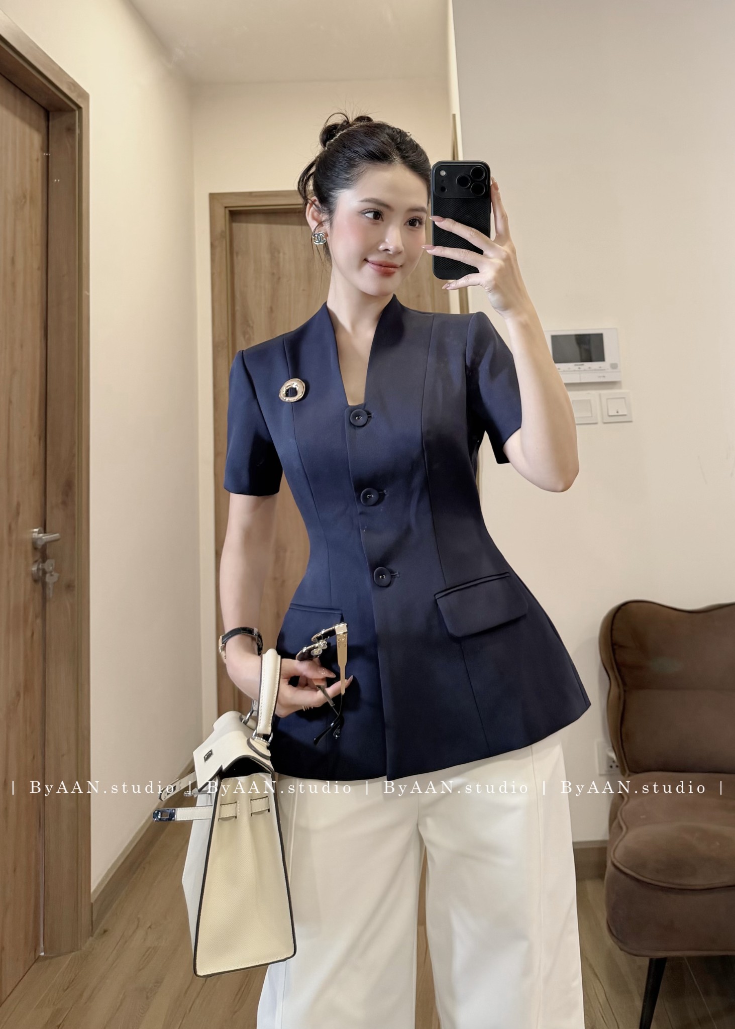 Áo Peplum Cổ Vuông Audrey view 2